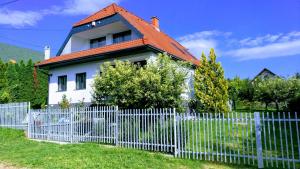 Apartman 8 Árpád sor Zánka Madjarska