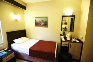 Single Room room in Canakkale Bogaz Hotel
