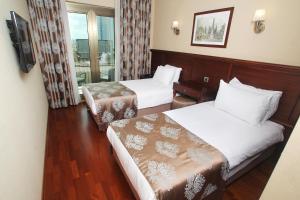 Deluxe Twin Room with Sea View room in Nova Plaza Boutique Hotel & Spa
