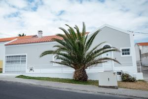 Seaside Azores Villa with natural pool, terrace & barbecue
