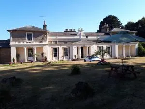 East Wing Apartment in Elgin - 埃尔金