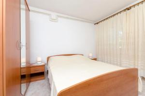 Apartments and Room Mate-Mare 