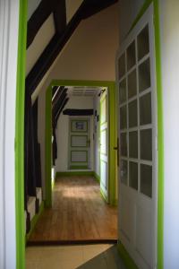 Maisons d'hotes Domaine des Anges : Chambre Lits Jumeaux - Vue sur Jardin