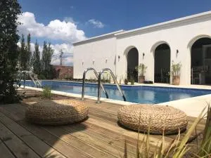 Elia Vama Veche (Adults Only) - 多亚马伊