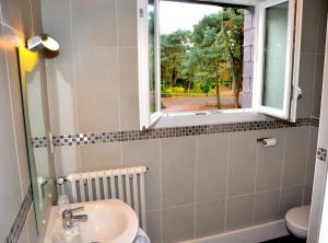 Hotels HOTEL Roc Land : photos des chambres