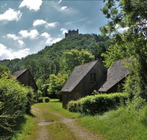 Bungalow Camping Le Païsserou Najac Frankreich