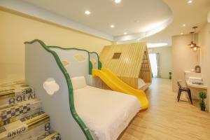 Happiness Yes Inn