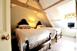 Twin Room room in Port Gaverne Hotel