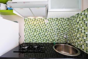 Modern Studio Bassura City Apartment By Travelio