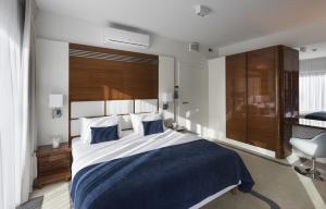 Two-Bedroom Apartment with Terrace room in Hotel Sopot