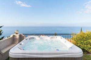 Vila Eucalipto by An Island Apart