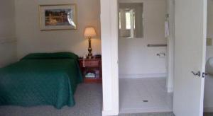 Queen Room room in Mount Whittier Motel