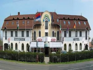 Hotel Orchidea - Mártély