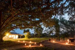 Makuwa Safari Lodge - Thulamahashi