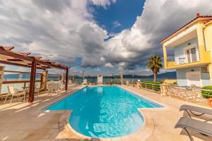 Gera Bay Studios And Apartments Lesvos Greece