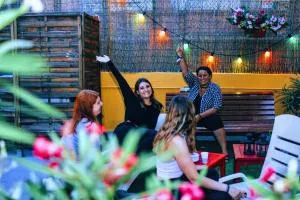 Onefam Les Corts - 维拉弗兰卡宾纳戴斯