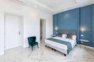 Double Room with Sea View room in B&B Marina Garden