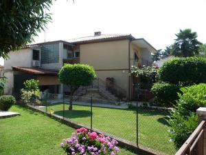 Apartments & Rooms Milka 