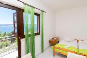 Apartments A cappella music