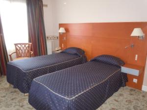 Hotels The Originals City, Hotel Le Bellevue, Montrichard (Inter-Hotel) : photos des chambres