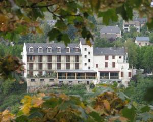 Hotels Hotel Des Rochers : photos des chambres