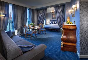 Junior Suite with Lagoon View (2 Adults) room in Hotel Londra Palace