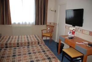 Hotels The Originals City, Hotel Le Bellevue, Montrichard (Inter-Hotel) : photos des chambres