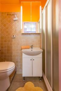 Divna Apartments and Rooms