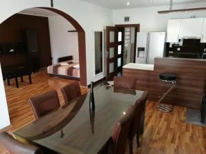 Apartmani Mariva