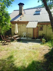 Appartement Duplex avec Jardin Attenant