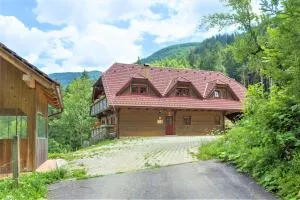 Apartments Petek - 雷兹夫图新