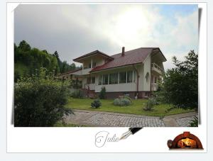 Pensiunea Aurora Izvorul Muntelui