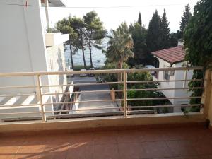 One-Bedroom Apartment with Sea View (4 Adults) room in Apartments Vretenicic