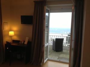 Hotel De La Plage 3 étoiles à Dinard Non Fumeur Avec