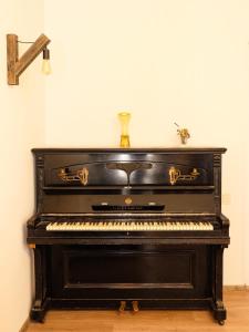 20 Griboedov Apartment- Heart of Tbilisi