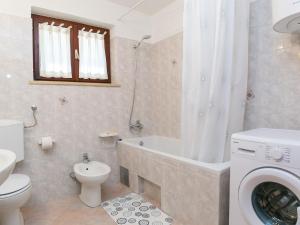 Ninas - free wine&spirit tasting