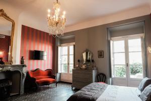 Deluxe Double Room with Balcony room in Les suites de Peyrat