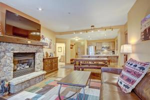 Two-Bedroom Apartment room in Mountain Thunder M1101