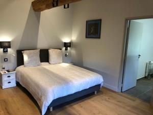 B&B / Chambres d'hotes ORANGERIE de CHATEL-Selection FIGARO & ELLE Magazine : photos des chambres