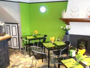 Hotels Hotel du Bearn : photos des chambres