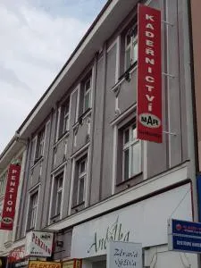 Penzion MAR - 赫拉德茨 - 克拉洛韦