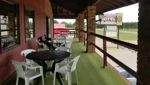 Alexander House Motel - Park River