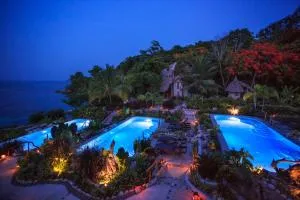 Hermosa Cove Villa Resort & Suites - Ocho Rios