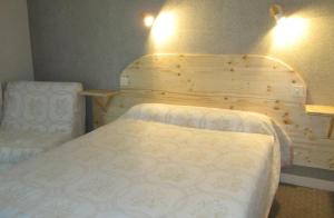 Hotels Hotel Des Rochers : photos des chambres