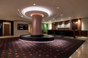 the b hachioji - 福生市