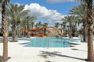 Fourteen-Bedroom Holiday home room in Solara 7013