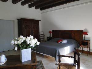 B&B / Chambres d'hotes La Heraudiere Bed & Breakfast : photos des chambres