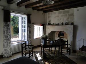 B&B / Chambres d'hotes La Heraudiere Bed & Breakfast : photos des chambres