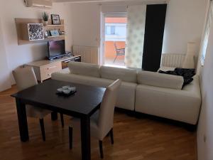 Apartment NEEA Stinjan -free parking