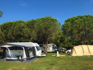Camping Vransko jezero - Crkvine